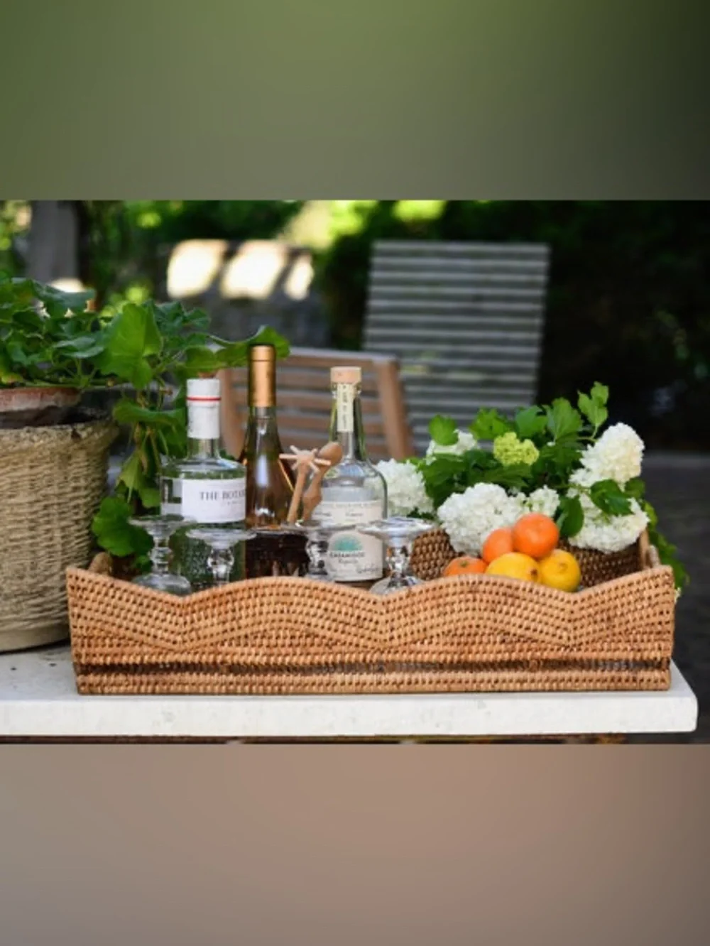Scallop Rectangular Tray With Handles